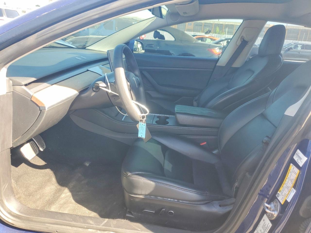 2021 Tesla Model 3 - Image 7