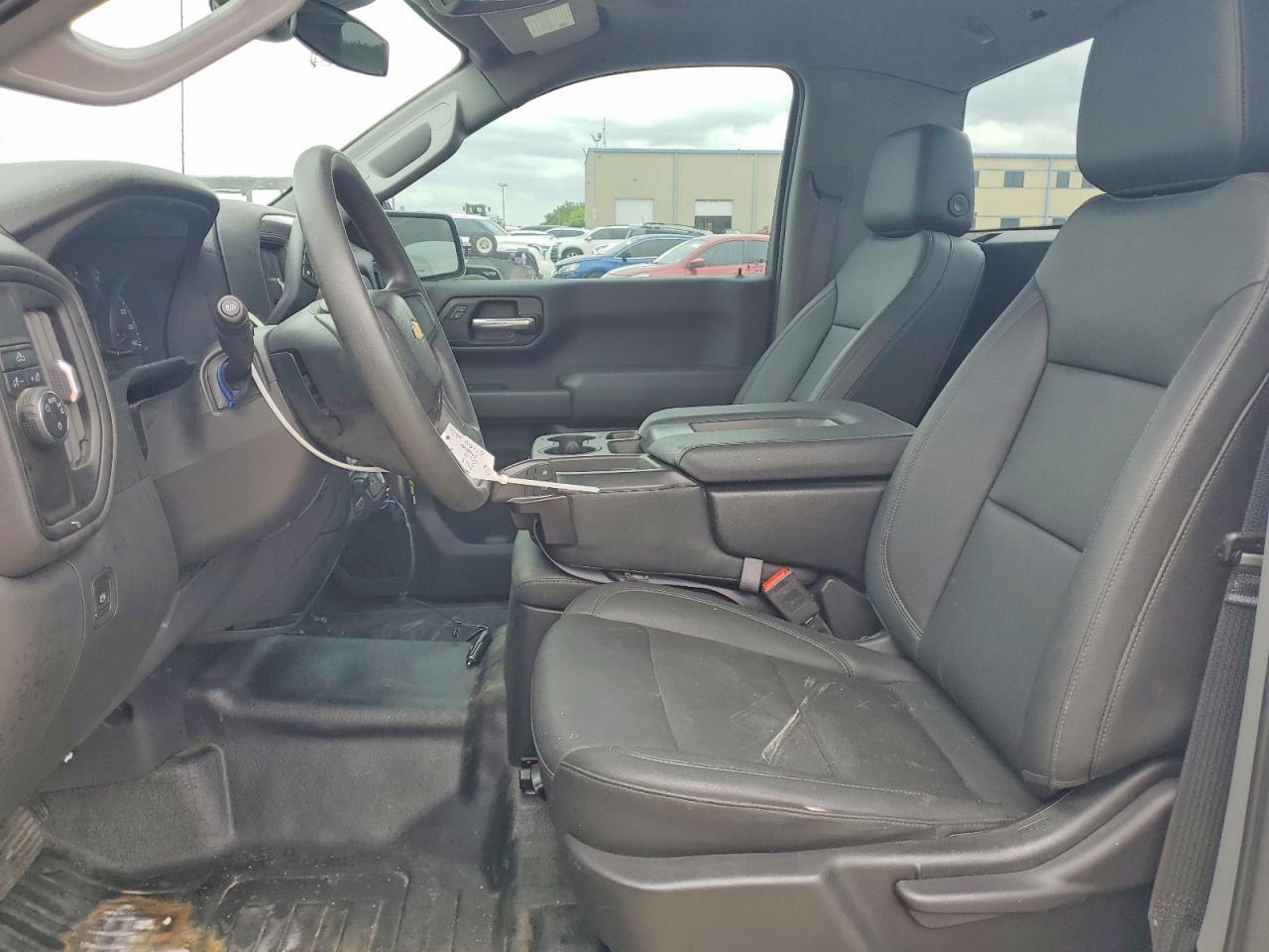 2023 Chevrolet Silverado C1500 - Фото 7