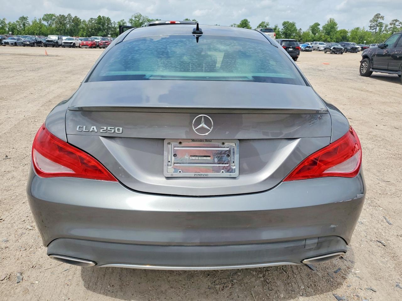 2017 Mercedes-Benz Cla 250 - Фото 6