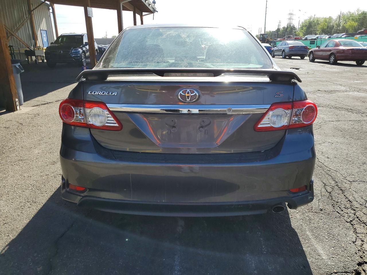 2013 Toyota Corolla S - Фото 6