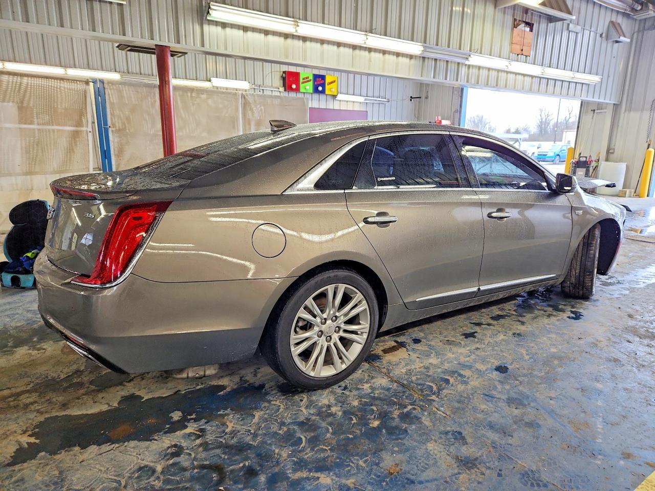 2018 Cadillac Xts Luxury - Фото 3