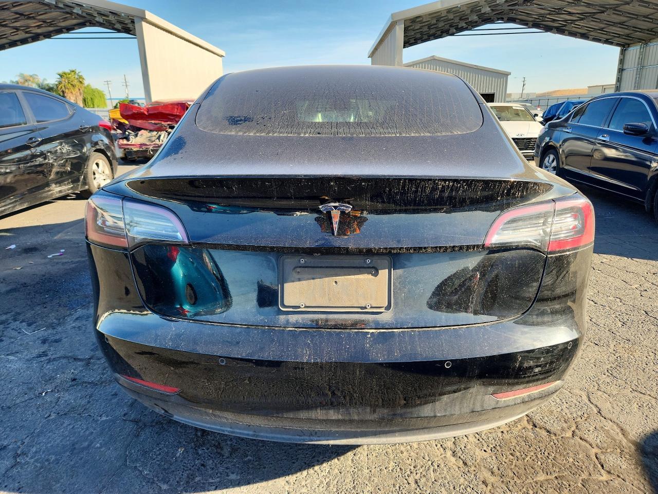 2020 Tesla Model 3 - Фото 6