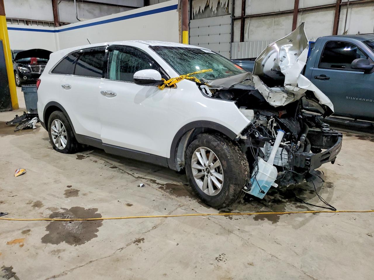 2019 Kia Sorento L - Фото 4