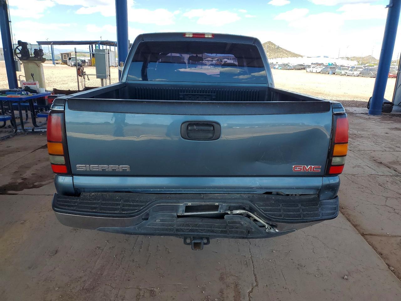 2006 GMC New Sierra C1500 - Фото 6