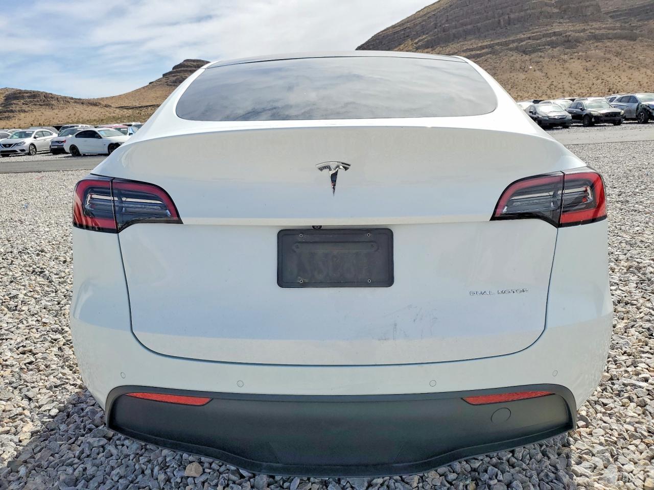 2020 Tesla Model Y - Фото 6