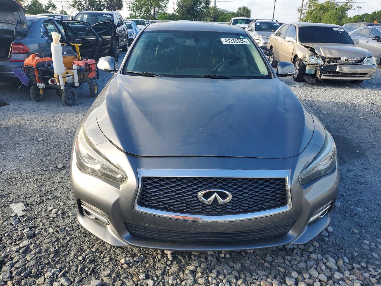 2017 Infiniti Q50 3.0T Premium - Фото 5