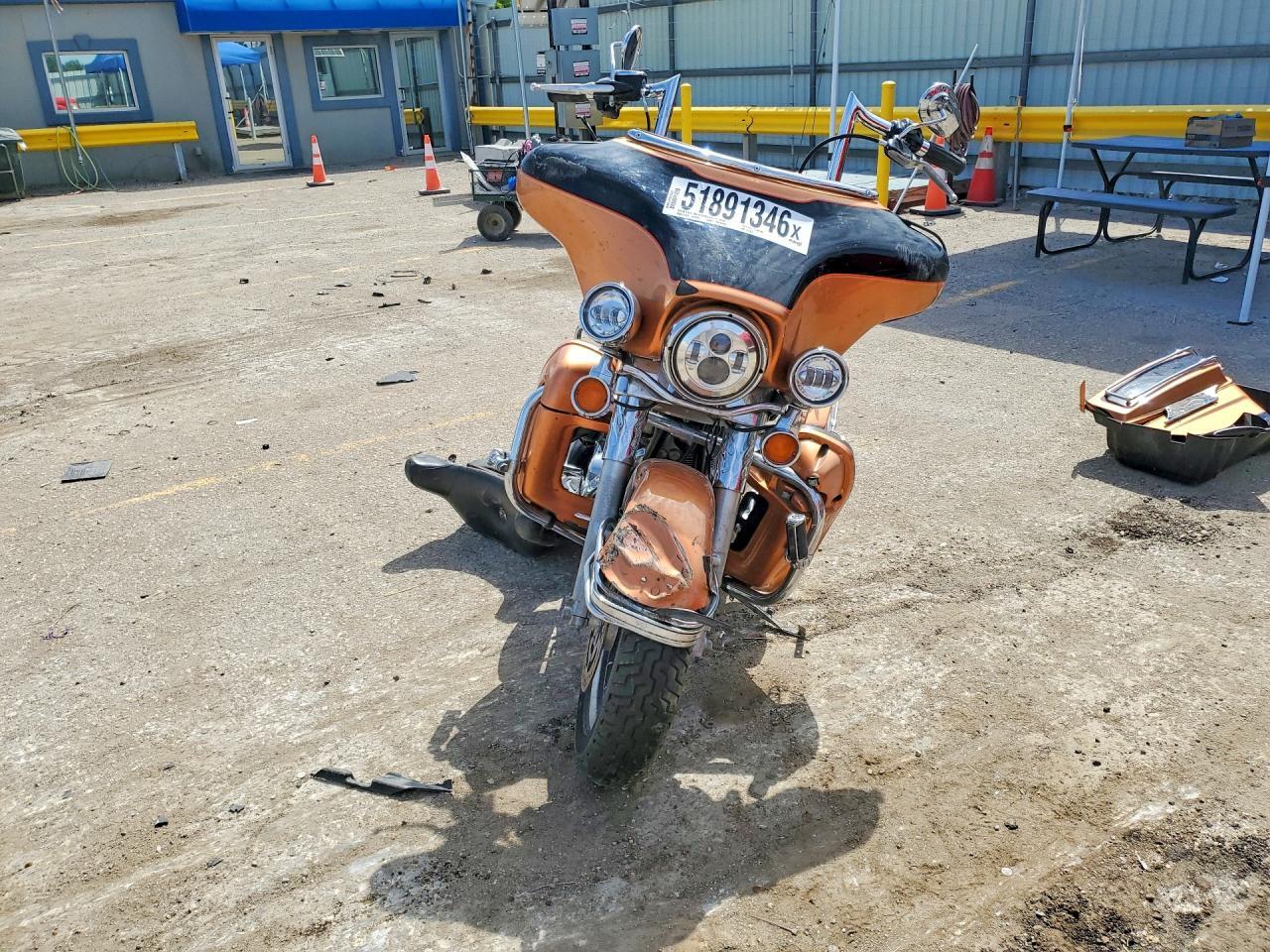 2008 Harley-Davidson Flhtcui 105Th Anniversary Edition - Фото 2