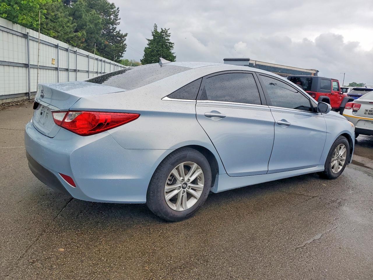 2014 Hyundai Sonata Gls - Фото 3