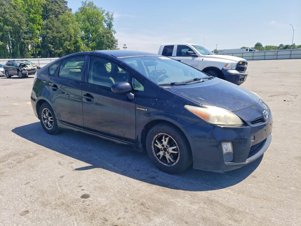2011 Toyota Prius Four - Фото 4