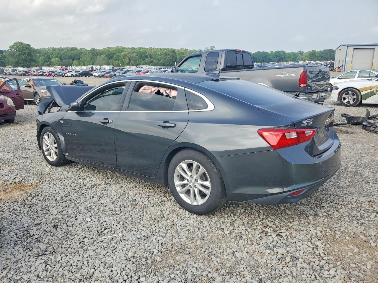 2018 Chevrolet Malibu Lt - Фото 2