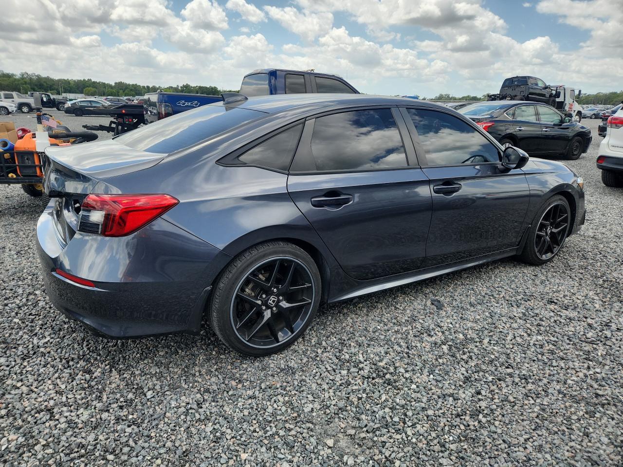 2022 Honda Civic Sport - Image 3