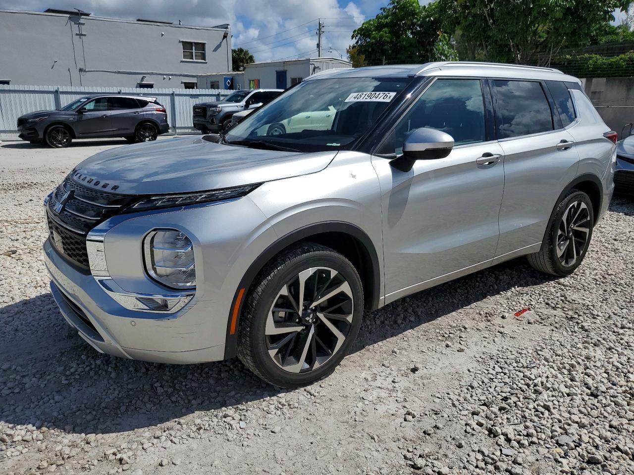 2023 Mitsubishi Outlander Sel