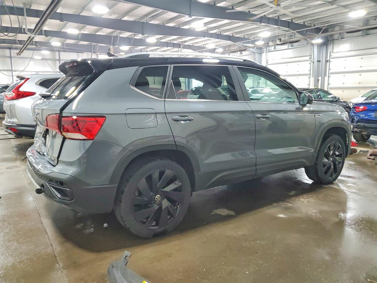 2024 Volkswagen Taos Se - Image 3
