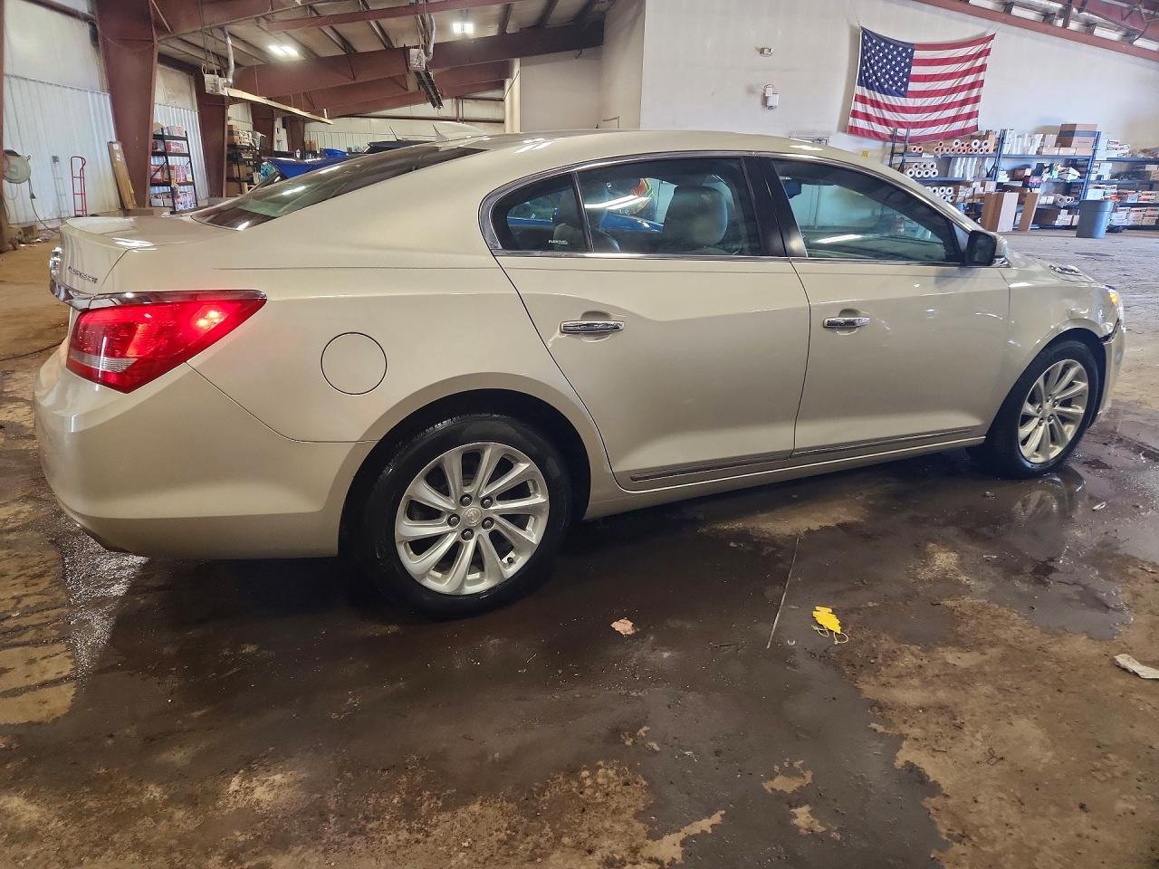 2015 Buick Lacrosse - Фото 3