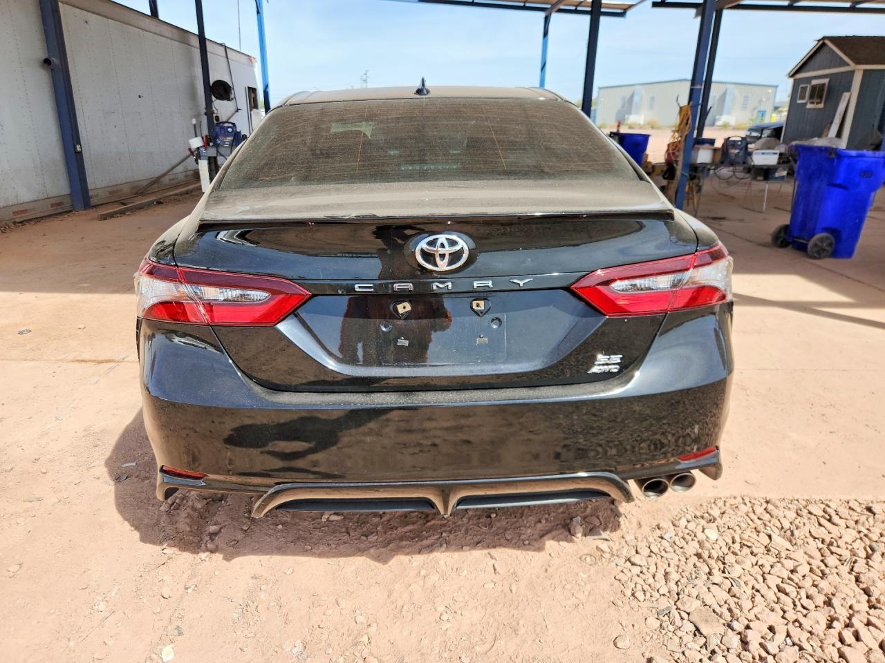 2021 Toyota Camry Se - Фото 6