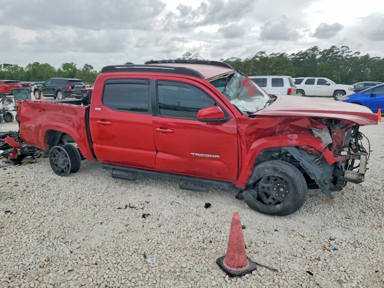 2019 Toyota Tacoma Sr5 V6 - Image 4