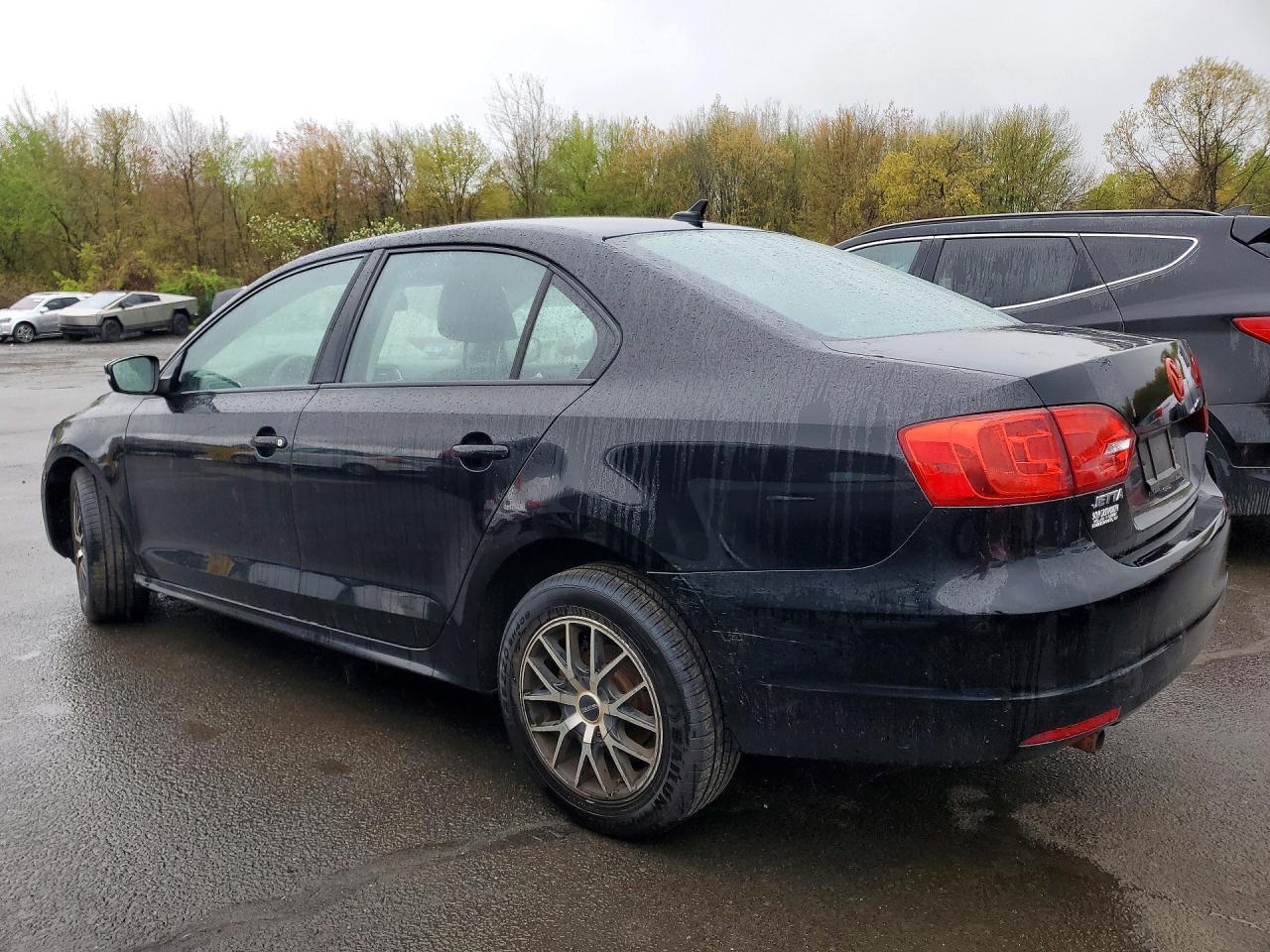 2014 Volkswagen Jetta Se - Image 2
