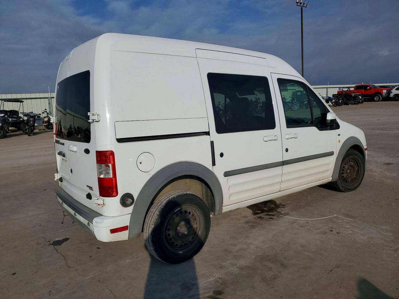 2012 Ford Transit Connect Xlt - Фото 3