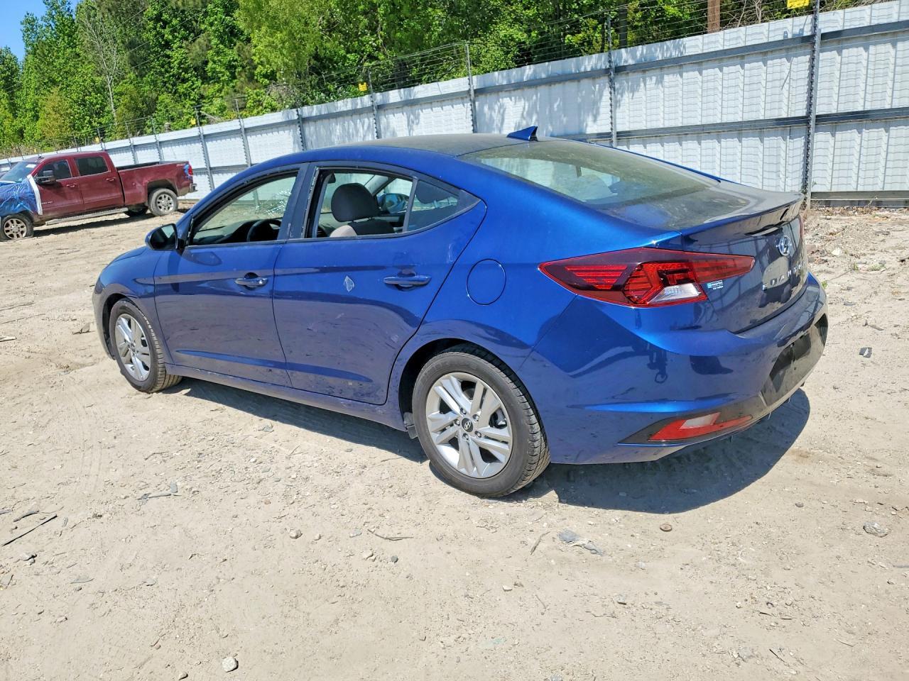 2020 Hyundai Elantra Sel - Image 2