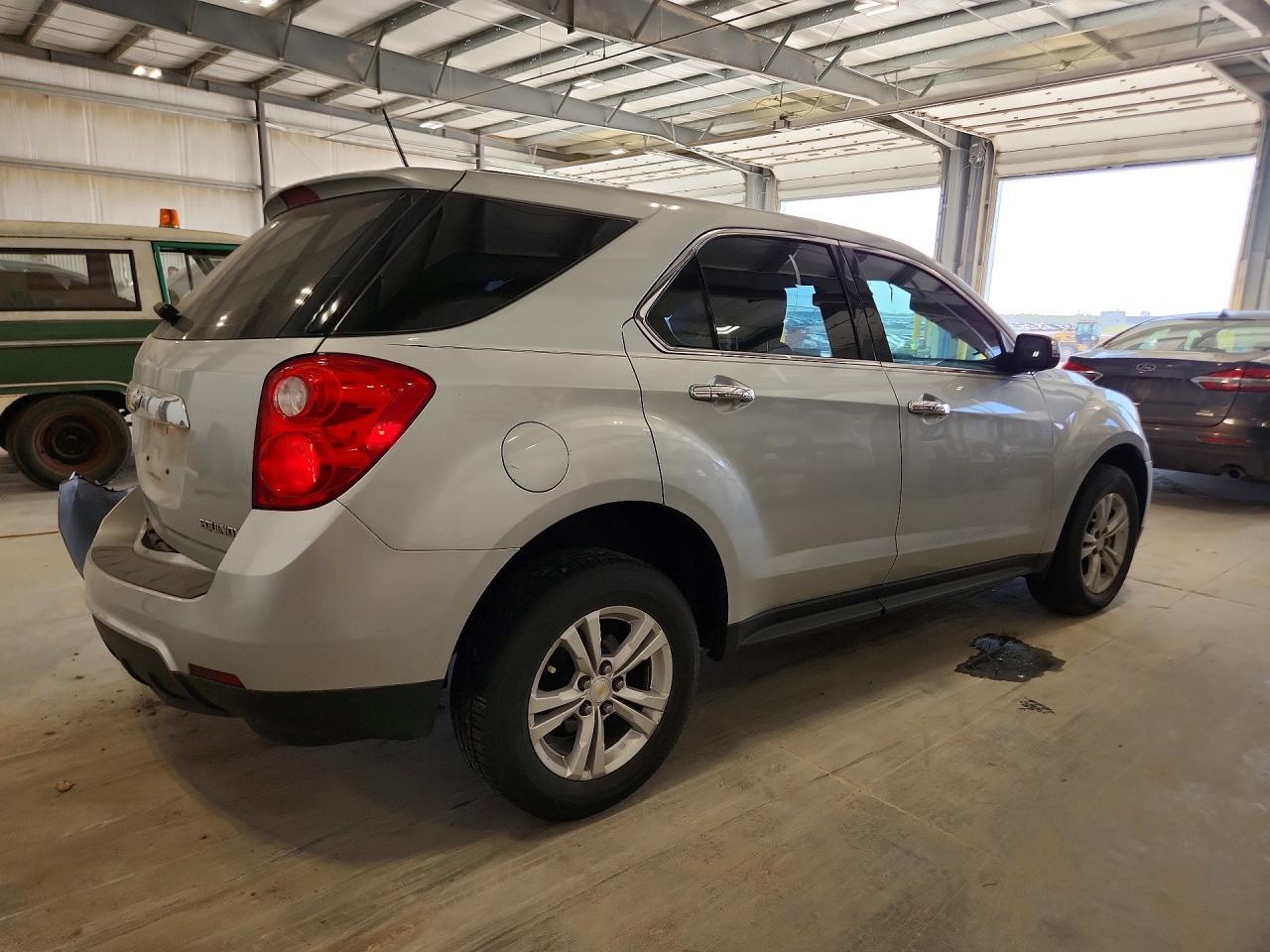 2015 Chevrolet Equinox Ls - Фото 3