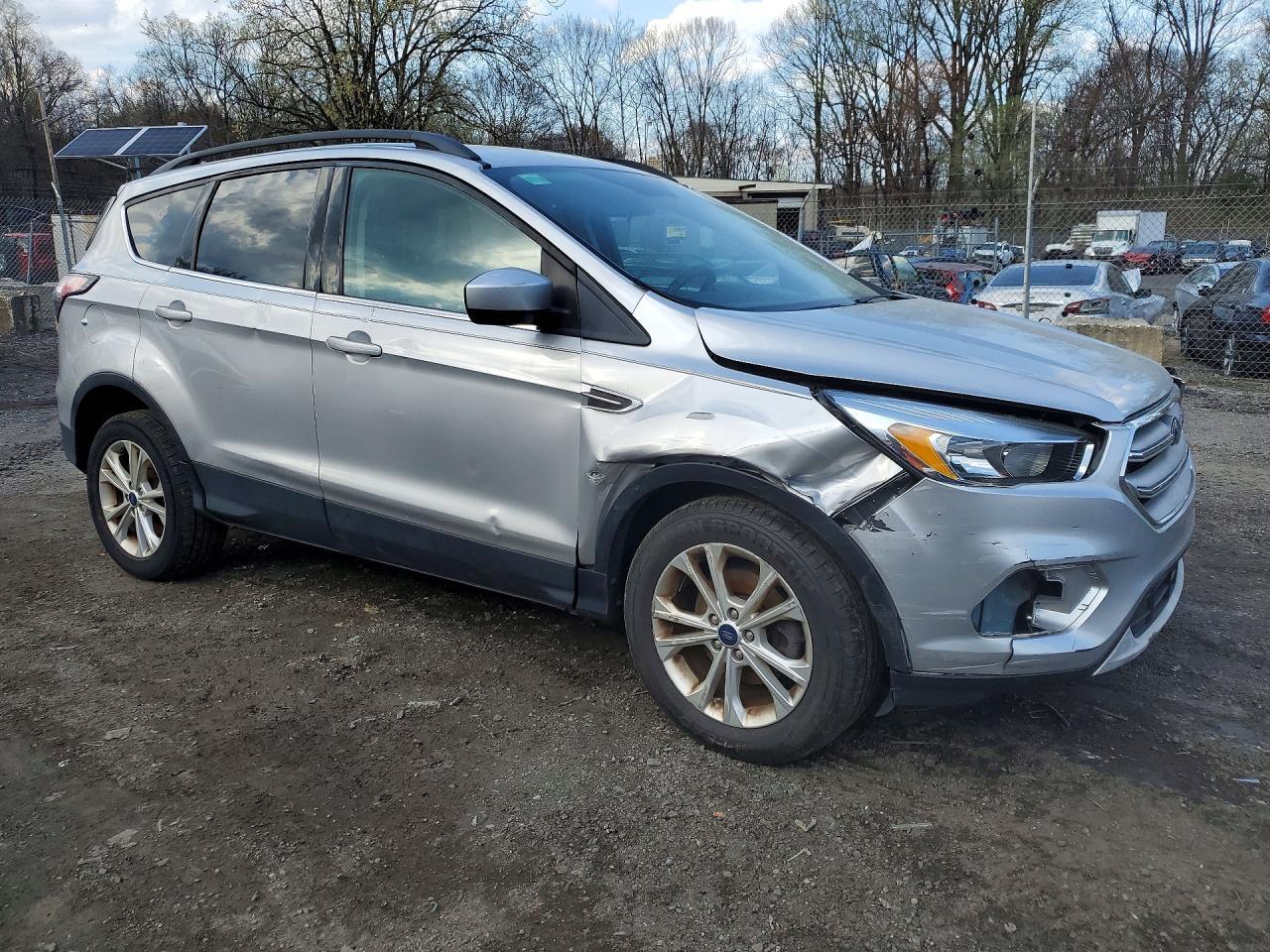2018 Ford Escape Se - Image 4