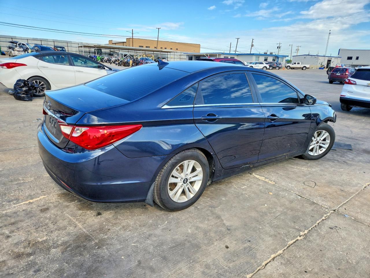 2011 Hyundai Sonata Gls - Фото 3