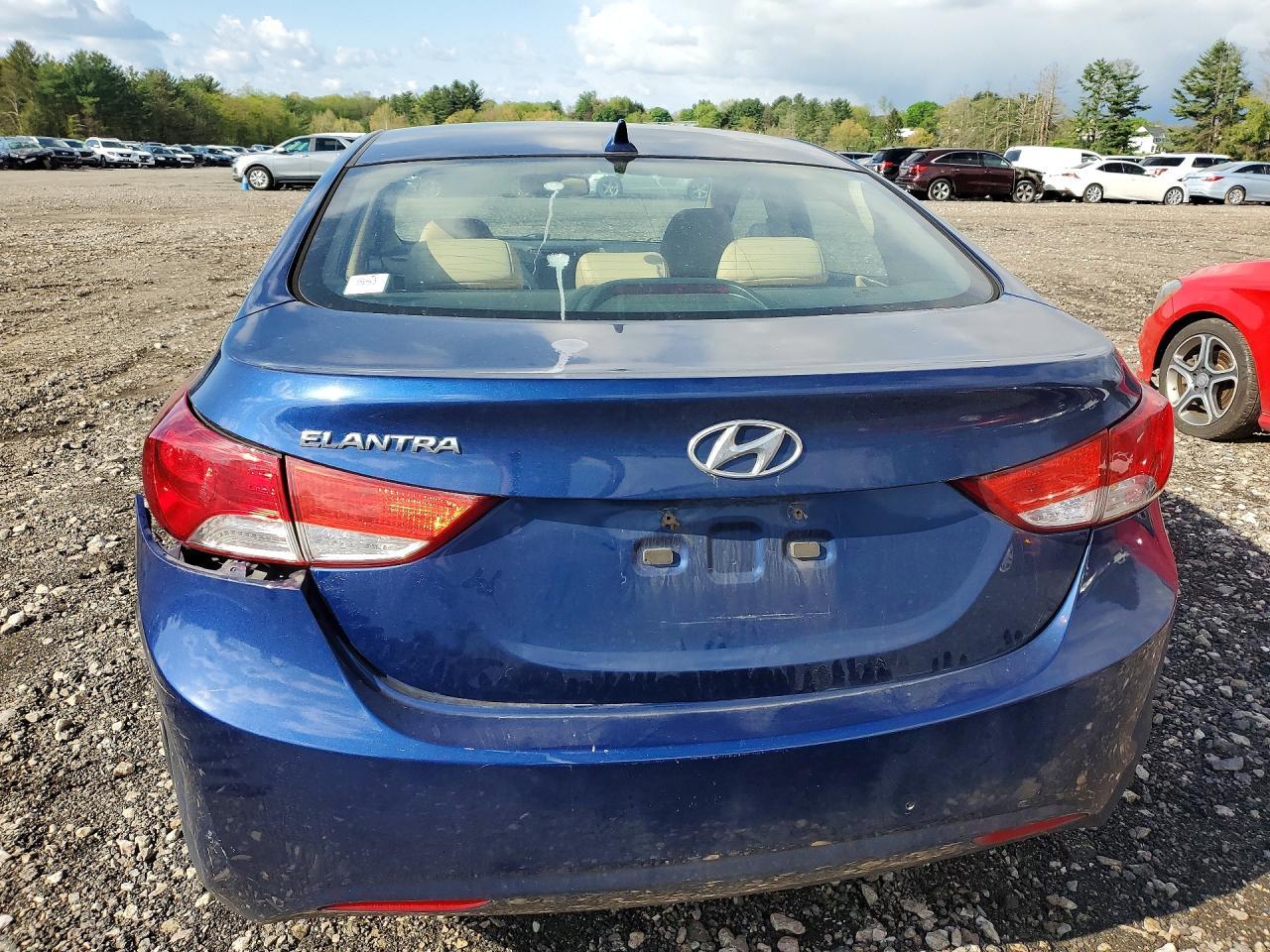 2013 Hyundai Elantra Gls - Image 6