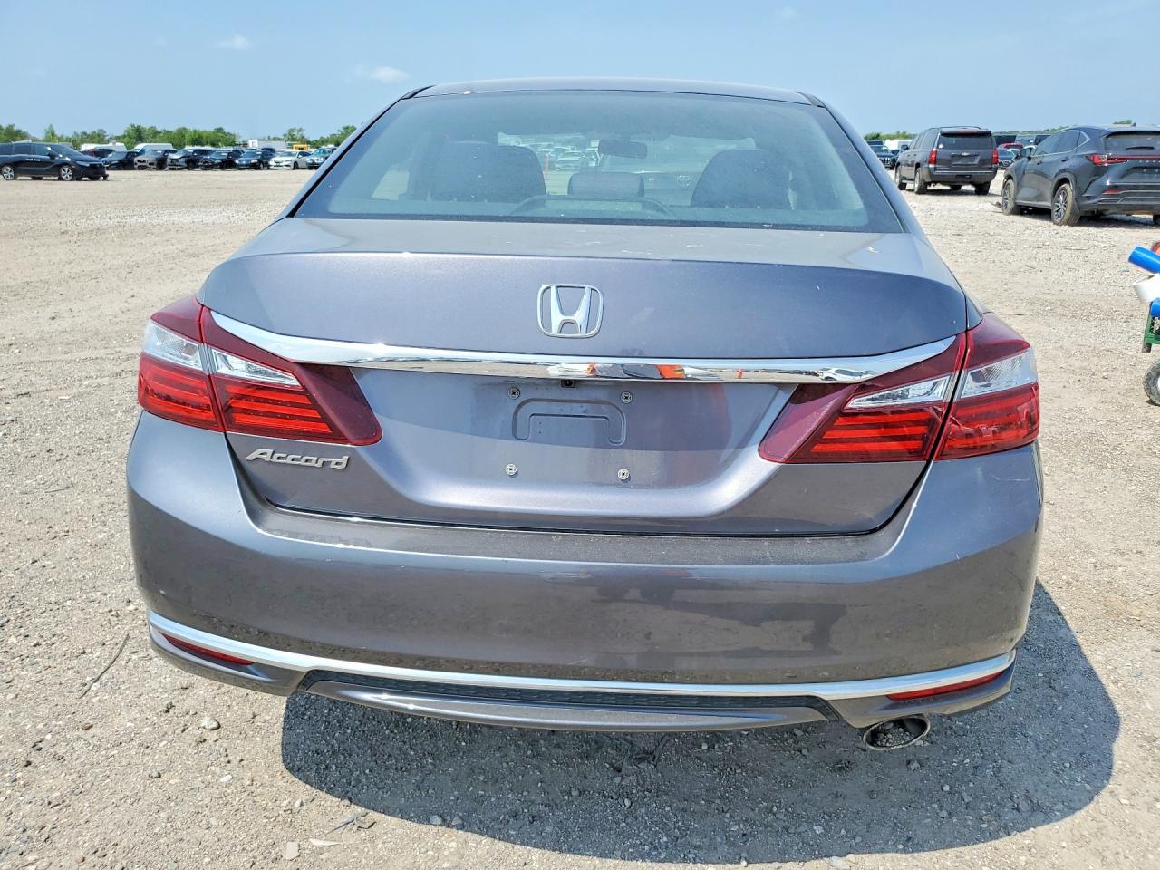 2017 Honda Accord Lx - Фото 6