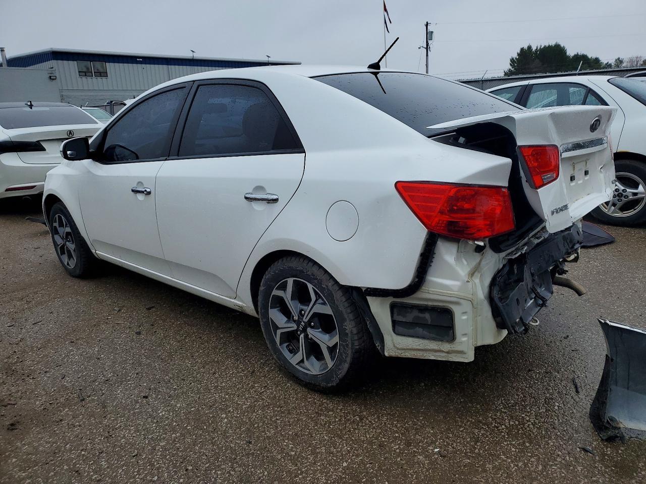 2012 Kia Forte - Фото 2