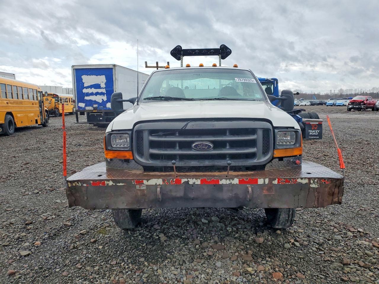 2000 Ford F450 Super Duty Utility / Service Truck - Image 5