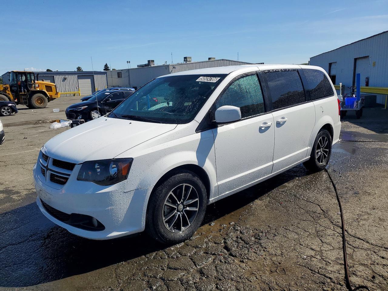 2019 Dodge Grand Caravan Gt- R&D- Cln Title- Repo