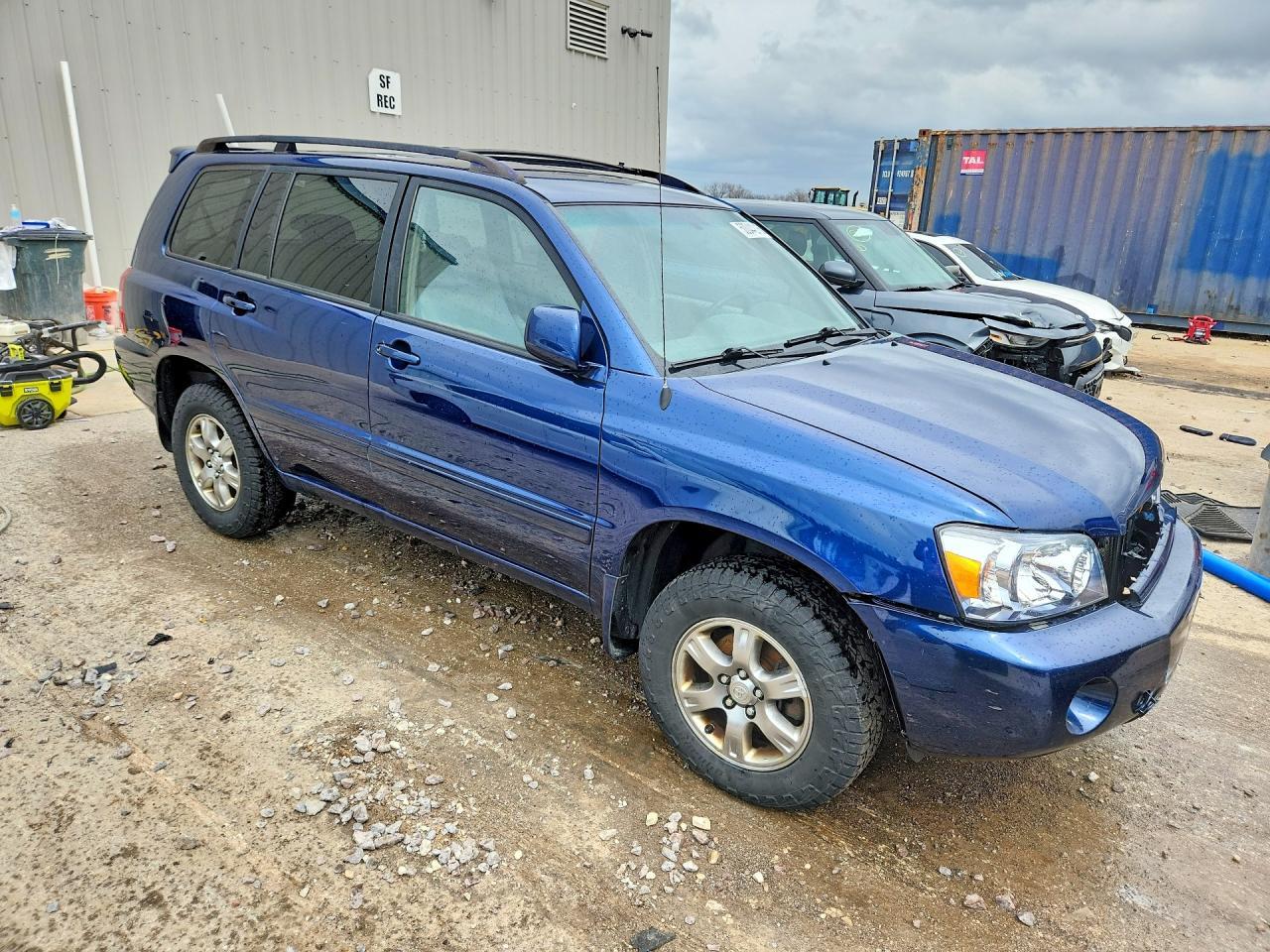 2004 Toyota Highlander Base - Фото 4