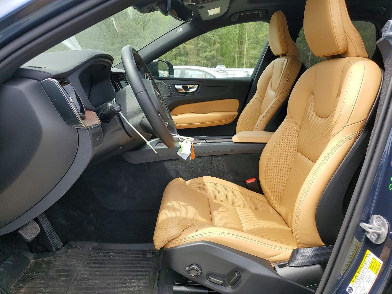 2025 Volvo Xc60 Ultra - Фото 7