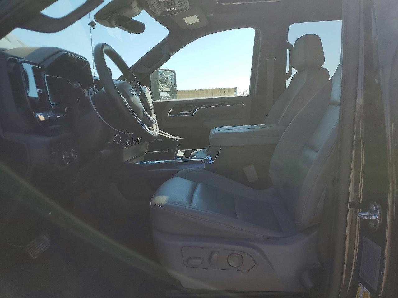 2024 Chevrolet Silverado K3500 Ltz - Фото 7