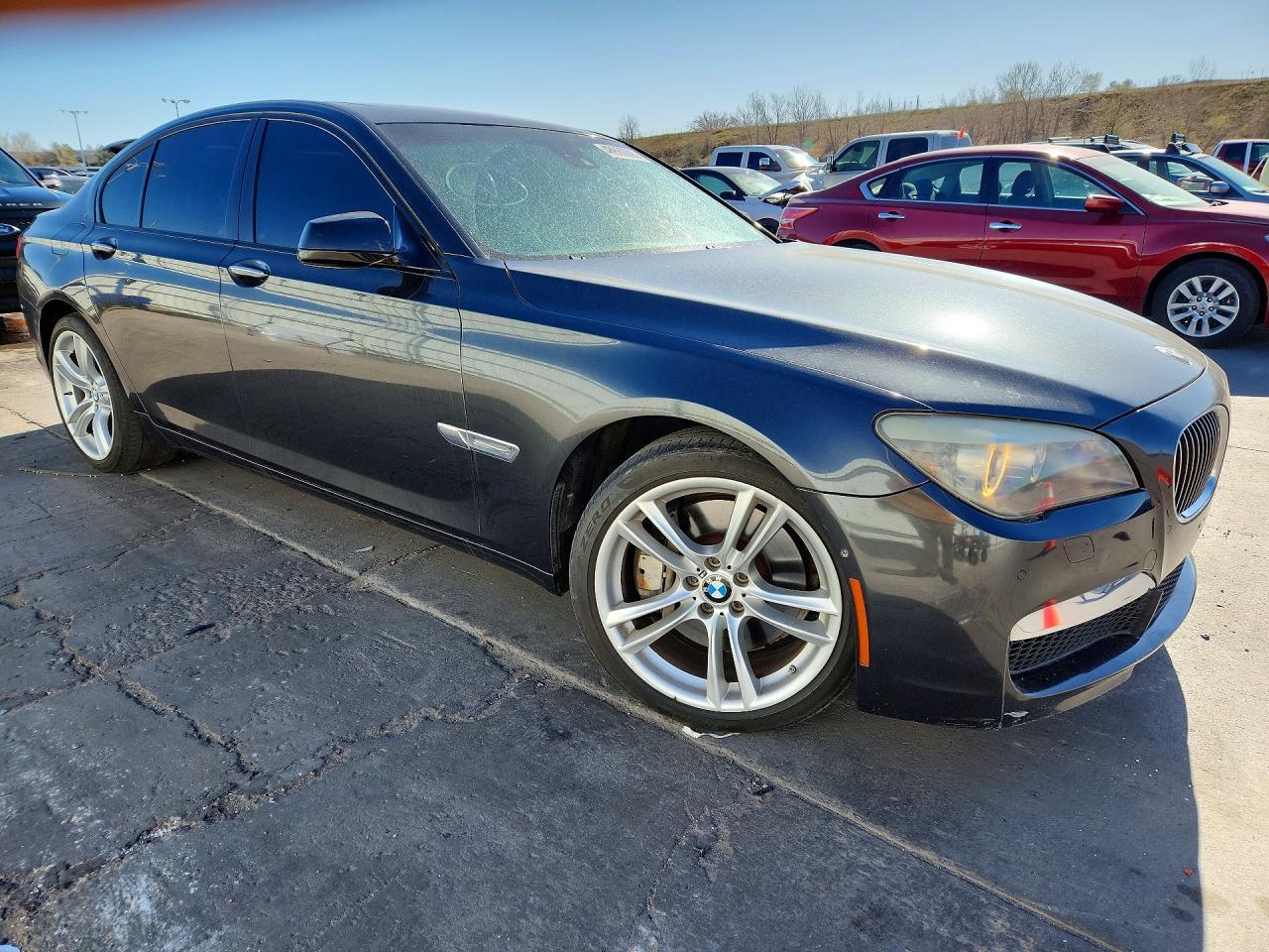 2010 BMW 750 I - Фото 4