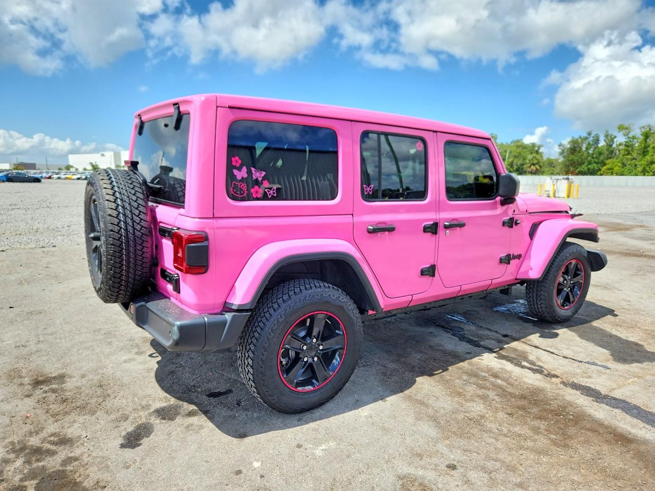 2022 Jeep Wrangler Unlimited Sahara - Фото 3