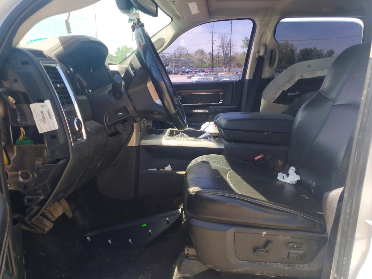 2014 Ram 1500 Laramie - Image 7