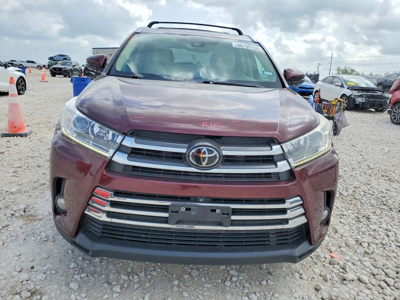 2017 Toyota Highlander Limited Platinum - Фото 5