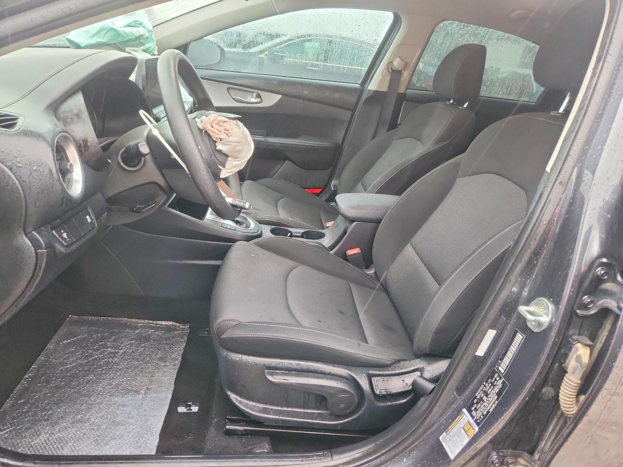 2022 Kia Forte Lxs - Фото 7