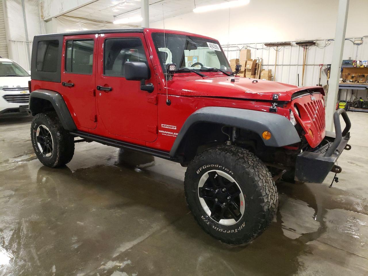 2010 Jeep Wrangler Unlimited Sport - Image 4