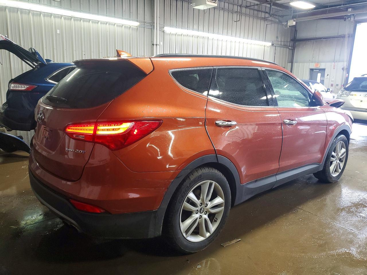 2014 Hyundai Santa Fe Sport 2.0T - Image 3