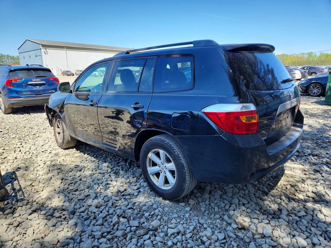 2010 Toyota Highlander Base - Фото 2