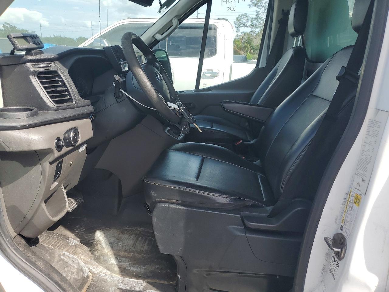 2021 Ford Transit Refrigerated Box Truck - Фото 7