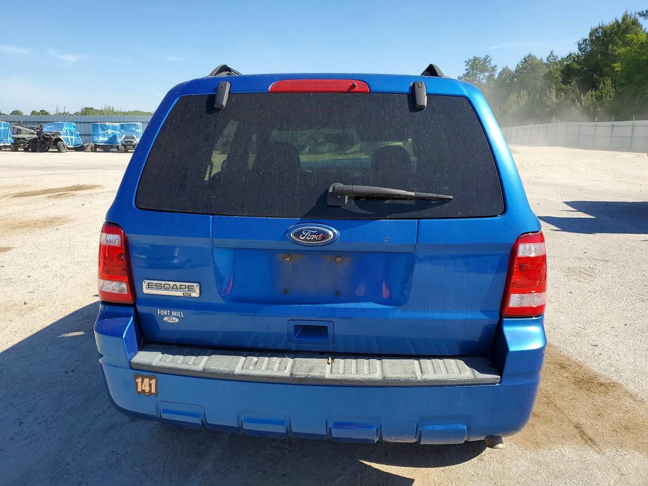 2011 Ford Escape Xlt - Image 6