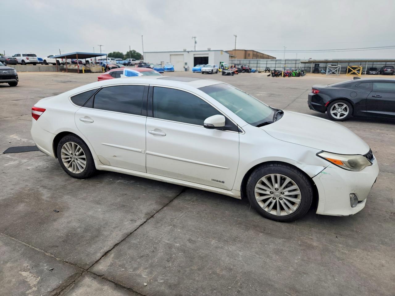 2015 Toyota Avalon Hybrid Limited - Фото 4
