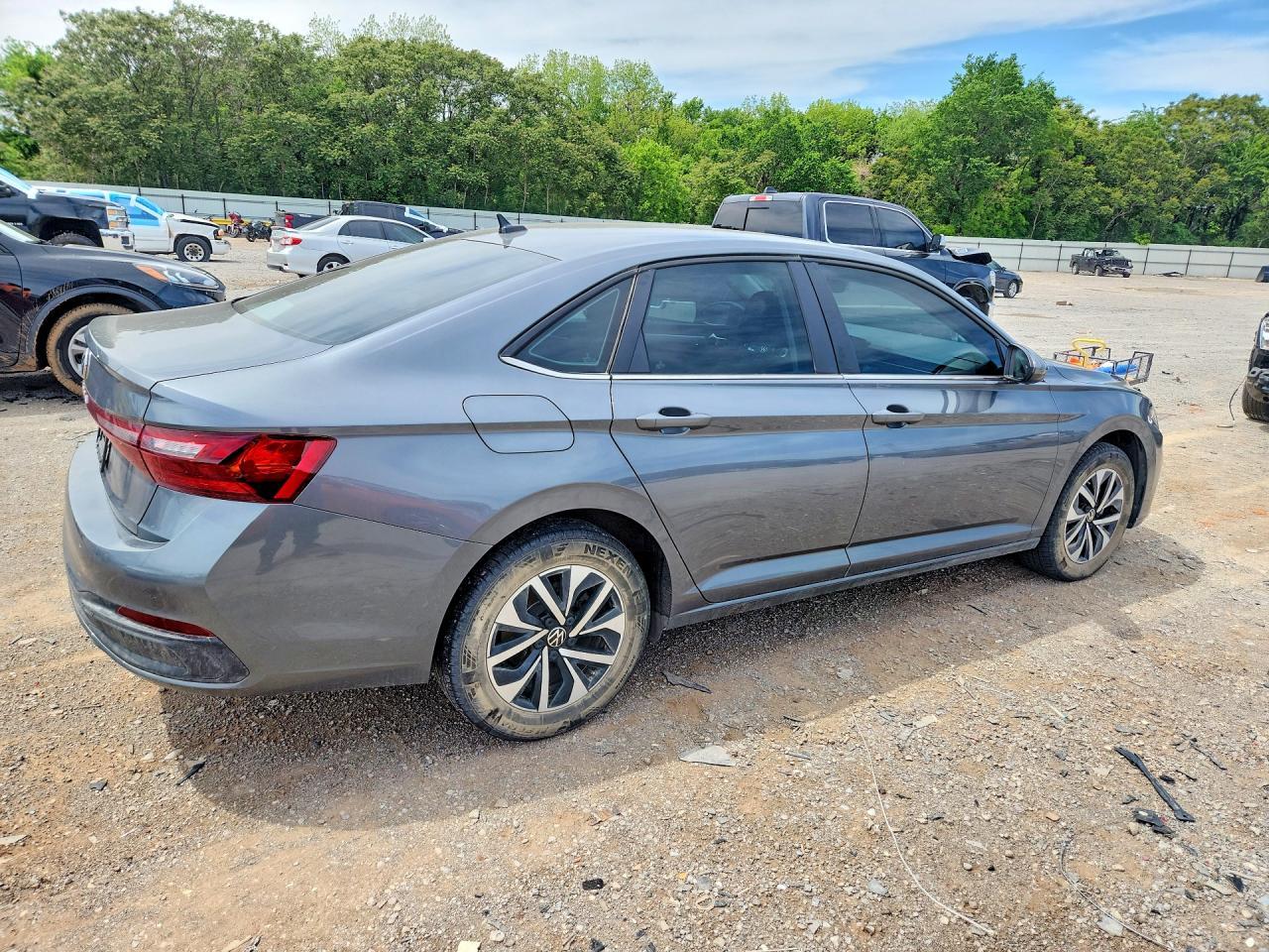 2025 Volkswagen Jetta S - Фото 3