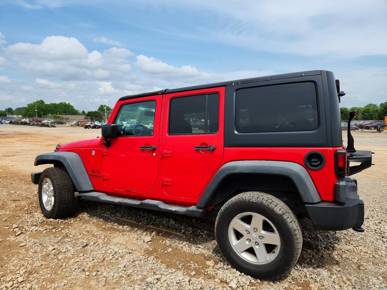 2016 Jeep Wrangler Unlimited Sport - Фото 2