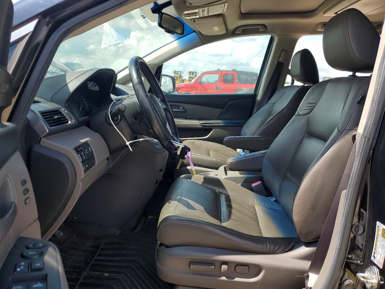 2012 Honda Odyssey Touring - Фото 7