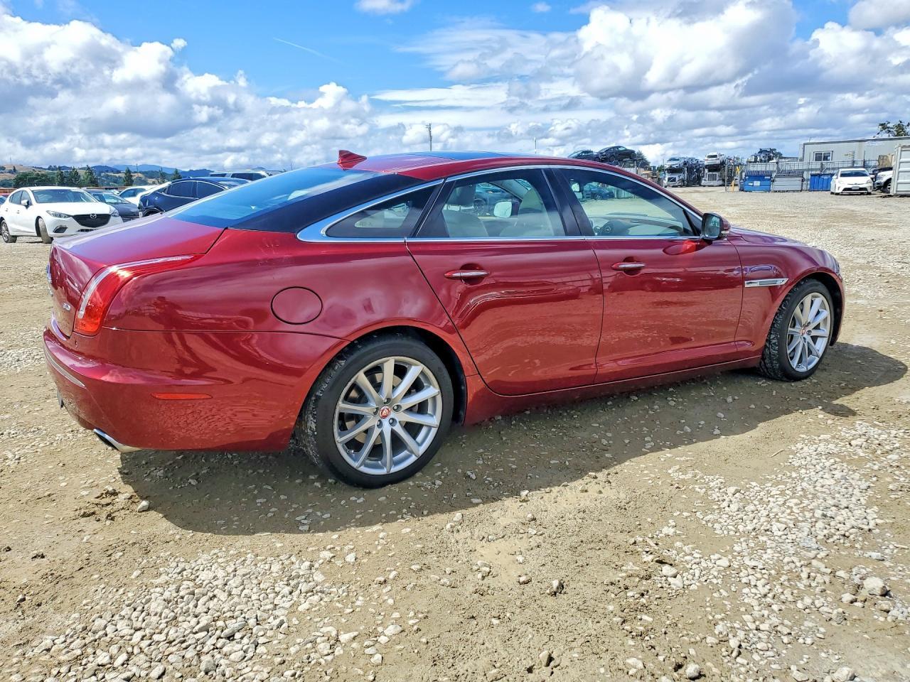 2014 Jaguar Xj - Фото 3