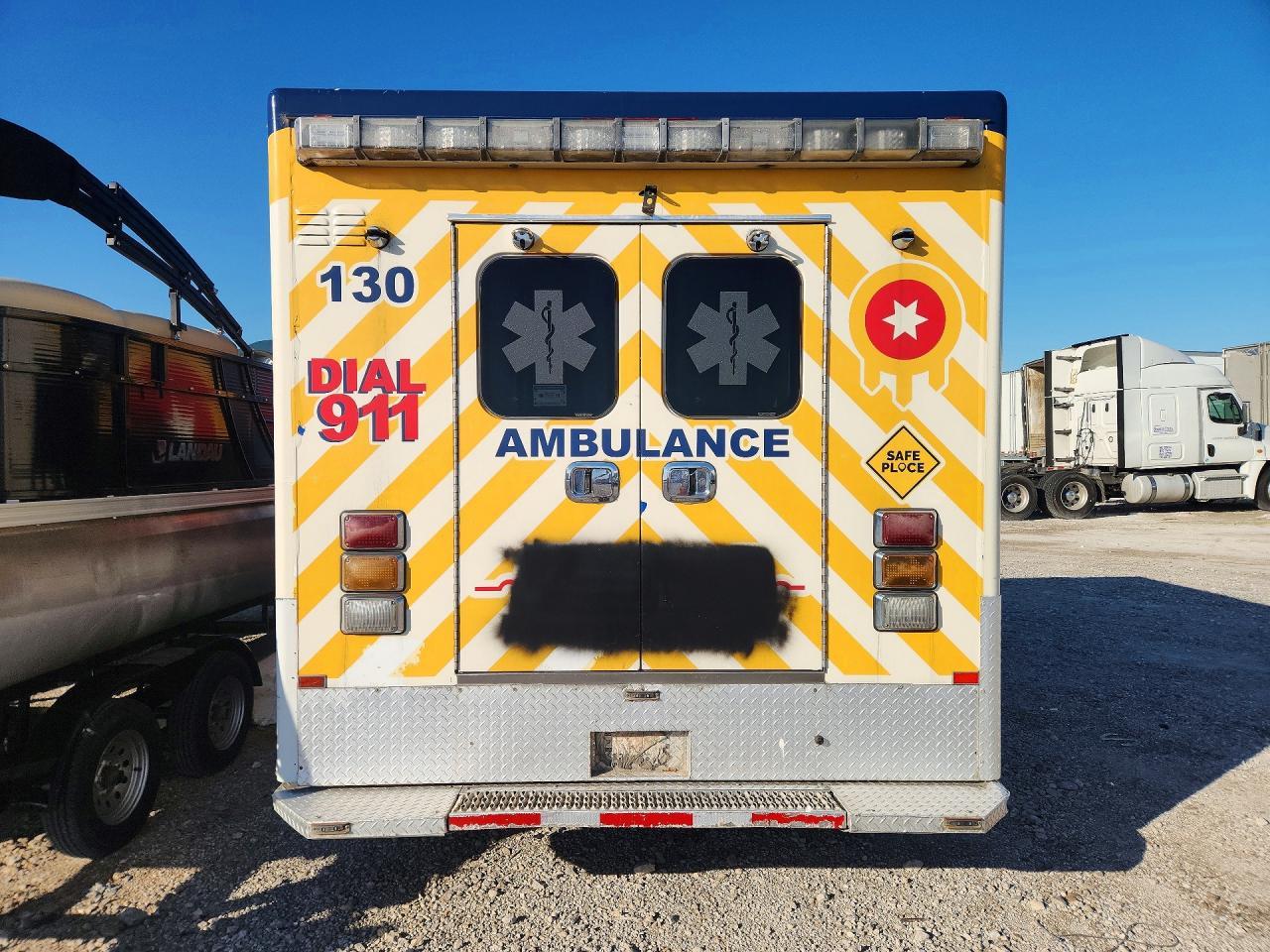2016 Ford F450 Sd Ambulance - Фото 6